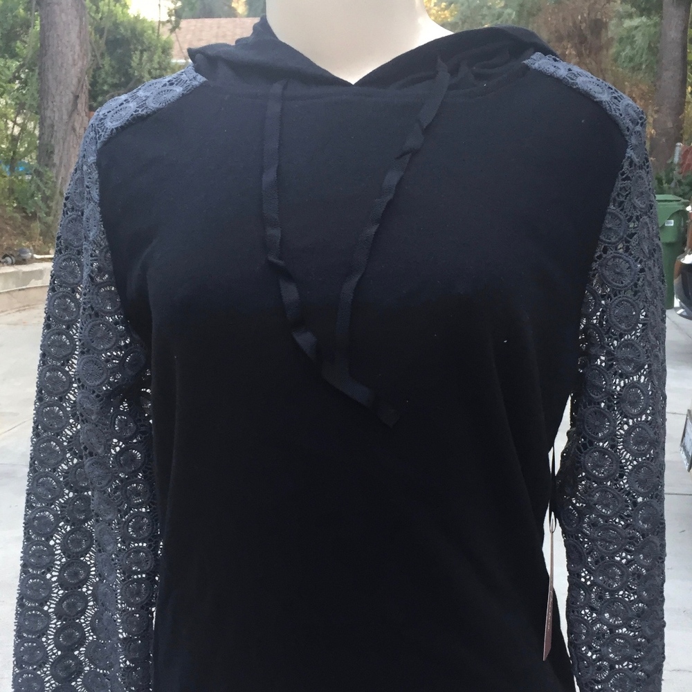 Black & gray hoodie crochet sleeves